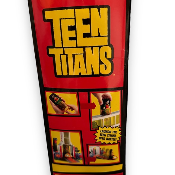 Teen Titans Launch Tower Bandai RARE Vintage 2004 + Extras  SEE LISTING! - Picture 14 of 16